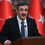mecliste-fon-krizi-tartismasi-akpli-ozlem-zengin-tarih-verdi-cevdet-yilmaz-tbmmde-bilgilendirme-yapacak-hQOCsWIq